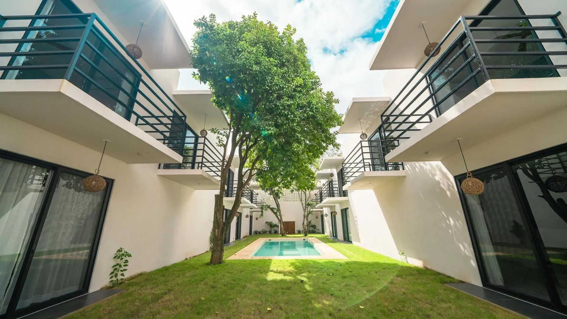 Luna Azul Bacalar Hotel